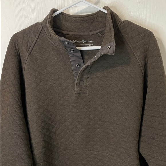 Eddie Bauer Men's Quilted Crewneck Snap Buttons Sweater Dark Brown Size Large - Picture 4 of 8